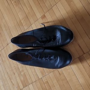 Black tap Shoes